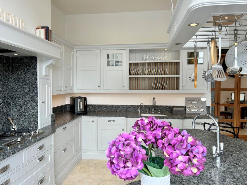 Ex Display Kitchen - Inframe Painted Kitchen, With Granite Worktops and Appliances