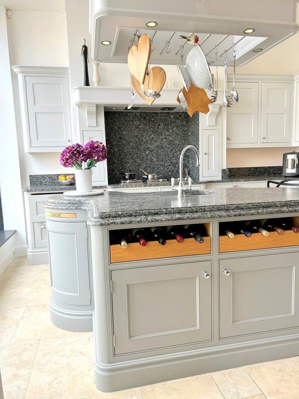 Ex Display Kitchen - Inframe Painted Kitchen, With Granite Worktops and Appliances
