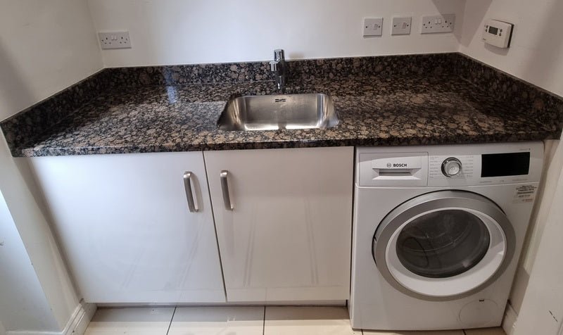 Used - Symphony Urban Kitchen With Utility Room, Granite Worktops and Appliances