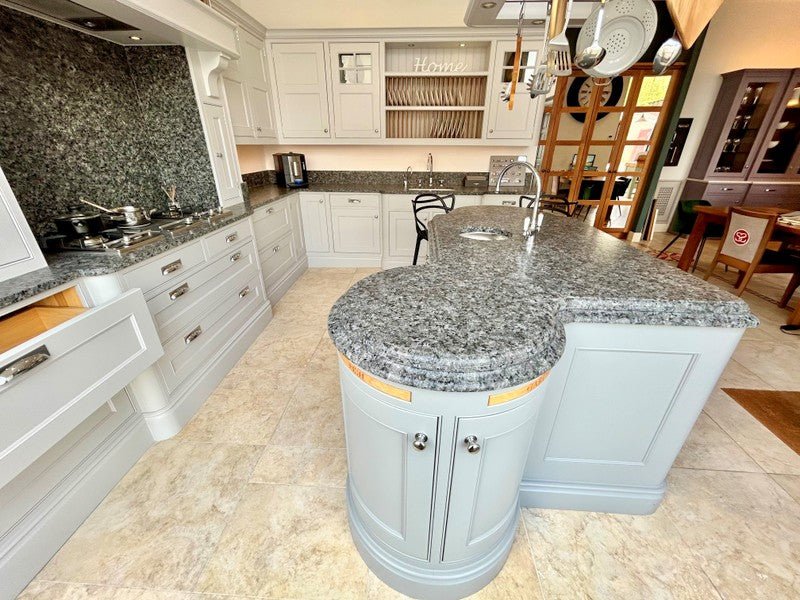 Ex Display Kitchen - Inframe Painted Kitchen, With Granite Worktops and Appliances