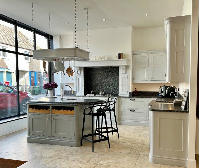Ex Display Kitchen - Inframe Painted Kitchen, With Granite Worktops and Appliances