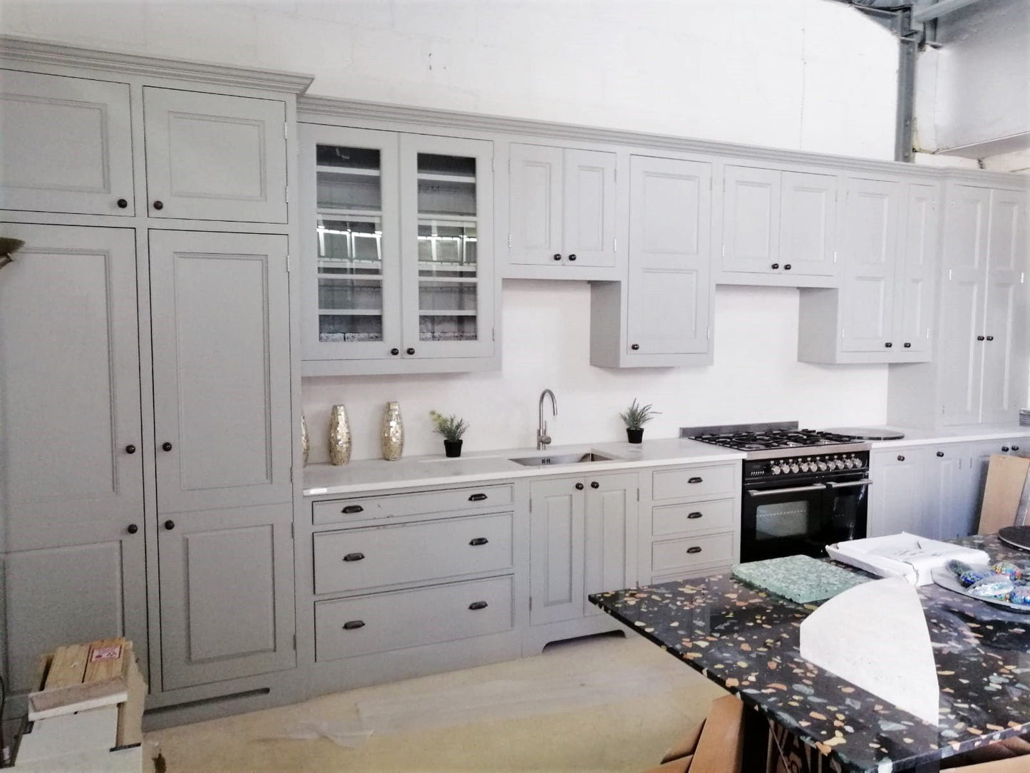 Ex Display Kitchen - Bespoke  - Farrow & Ball  - Quartz Worktops and Appliances