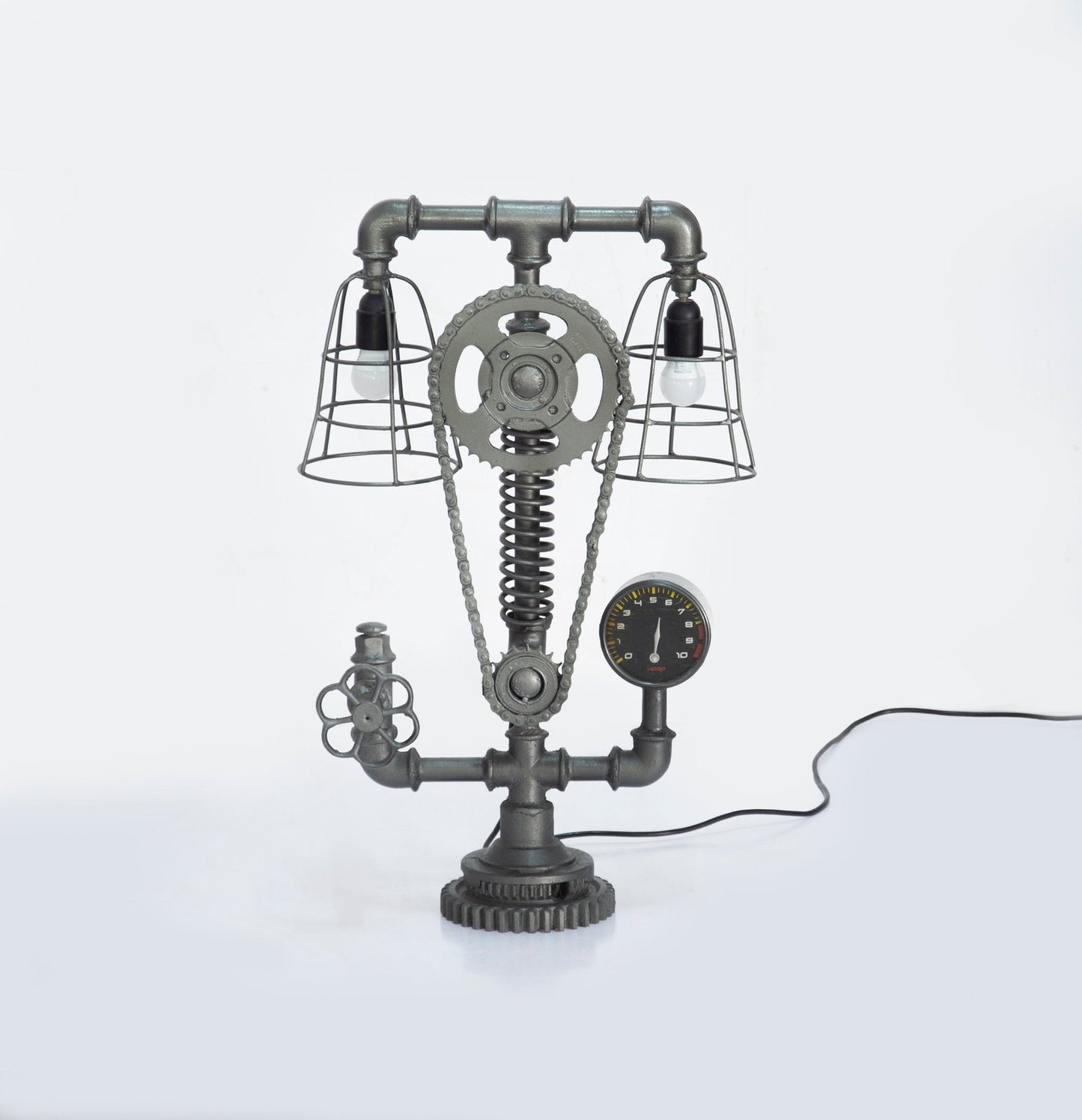 Cogged Table Lamp